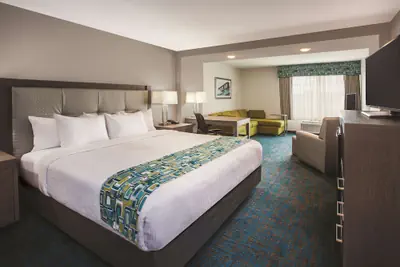 Photo 5 - La Quinta Inn & Suites by Wyndham St. Paul-Woodbury
