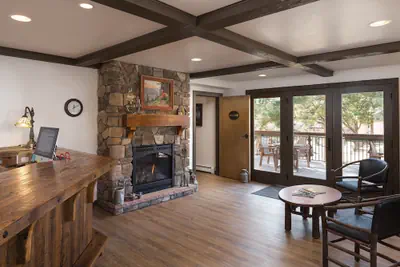 Photo 4 - The Landing at Estes Park - Riverside Retreat