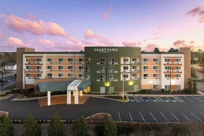Photo 2 - Courtyard By Marriott Fayetteville Fort Bragg Spring Lake