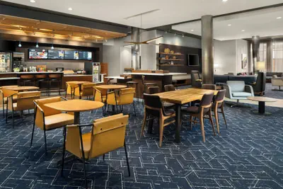 Photo 3 - Courtyard By Marriott Fayetteville Fort Bragg Spring Lake