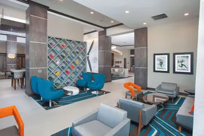 Photo 4 - Hampton Inn & Suites LAX El Segundo
