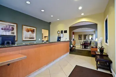 Photo 5 - Pleasant Inn