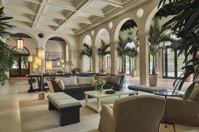 Photo 4 - Four Seasons Hotel at The Surf Club