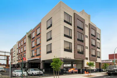 Photo 2 - Comfort Inn & Suites near Stadium