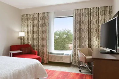 Photo 5 - Hampton Inn North Olmsted Cleveland Airport