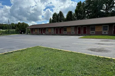 Photo 2 - Travel Inn Danville US-29