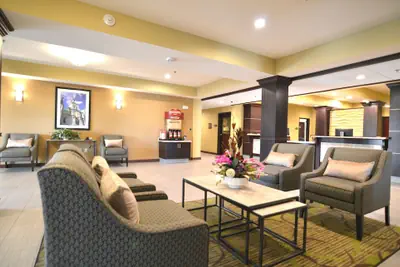 Photo 4 - Best Western Plus New Orleans Airport Hotel