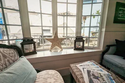 Photo 5 - Capitola Hotel
