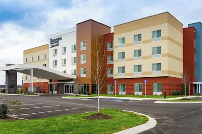 Photo 2 - Fairfield Inn & Suites by Marriott Dickson