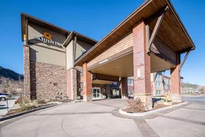 Photo 2 - La Quinta Inn & Suites by Wyndham Durango