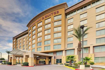 Photo 2 - Drury Inn & Suites Phoenix Chandler Fashion Center