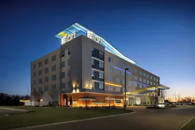 Photo 2 - Aloft by Marriott Wichita
