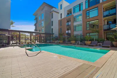 Photo 2 - Global Luxury Suites at Mountain View