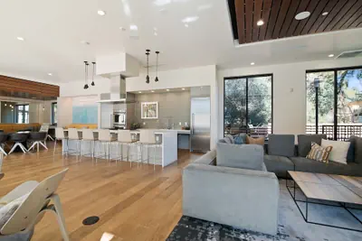 Photo 5 - Global Luxury Suites at Mountain View