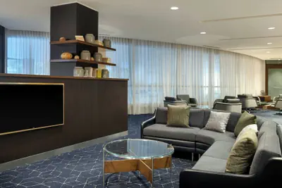 Photo 3 - Courtyard by Marriott Redwood City