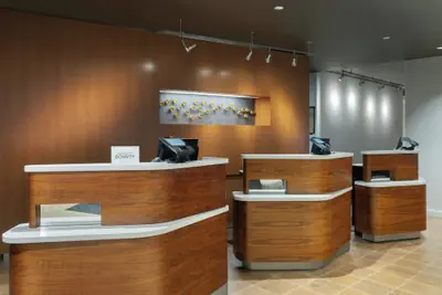 Photo 5 - Courtyard by Marriott Redwood City