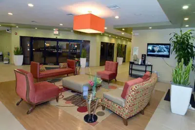 Photo 3 - Holiday Inn Fort Myers - Downtown Area by IHG