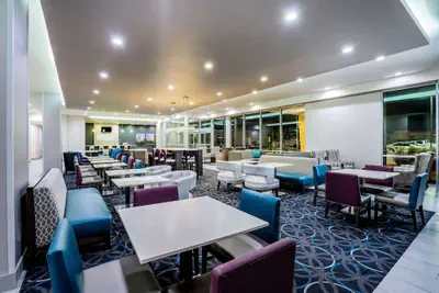 Photo 3 - La Quinta Inn & Suites by Wyndham Houston Cypress