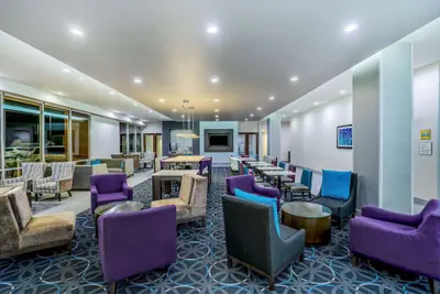 Photo 4 - La Quinta Inn & Suites by Wyndham Houston Cypress