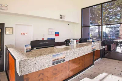 Photo 4 - SureStay Plus Hotel by Best Western Sacramento North
