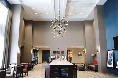 Photo 5 - Hampton Inn & Suites Des Moines/Urbandale