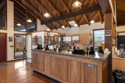 Photo 3 - Harbor Lite Lodge