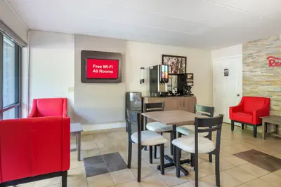 Photo 4 - Red Roof Inn Doswell - Kings Dominion