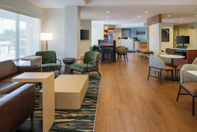 Photo 3 - TownePlace Suites by Marriott Lakeland