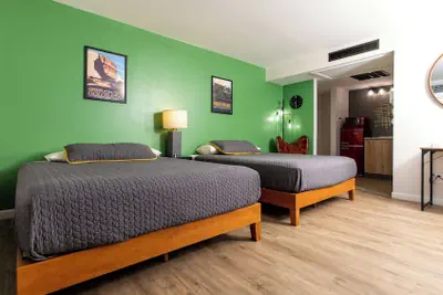 Photo 5 - Modern Motel