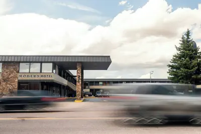 Photo 2 - Modern Motel
