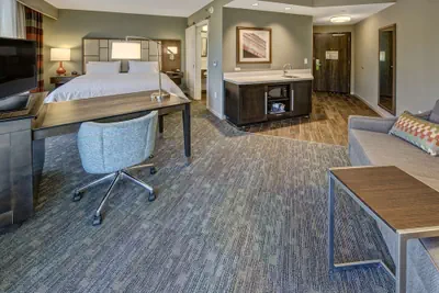 Photo 5 - Hampton Inn & Suites Memphis Germantown