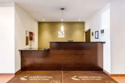 Photo 3 - Sleep Inn & Suites Middletown - Goshen