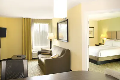 Photo 5 - Candlewood Suites York by IHG