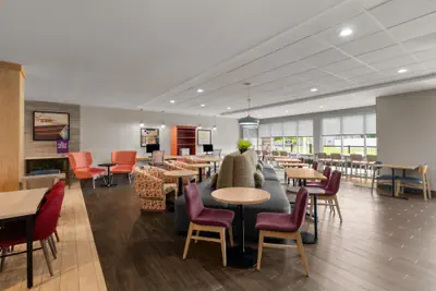 Photo 3 - Home2 Suites by Hilton Gonzales, LA