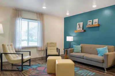 Photo 4 - Extended Stay America Select Suites - Orlando - Airport