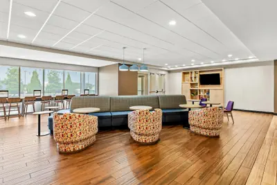 Photo 4 - Home2 Suites by Hilton Youngstown West/Austintown