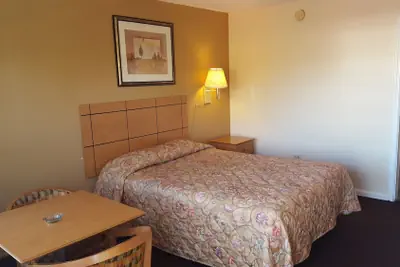 Photo 5 - New Relax INN