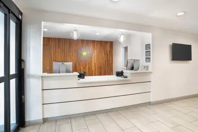 Photo 3 - Country Inn & Suites by Radisson, Montgomery East I-85