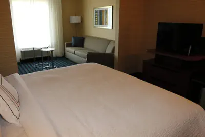 Photo 4 - Fairfield Inn & Suites by Marriott Bowling Green