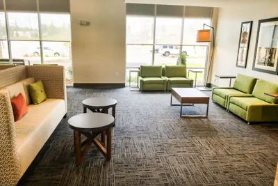 Photo 4 - Holiday Inn Express & Suites Charlotte NE - University Area by IHG