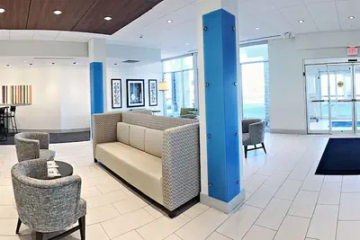 Photo 4 - Holiday Inn Express & Suites Rantoul by IHG