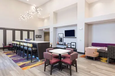 Photo 2 - Hampton Inn & Suites West Lafayette