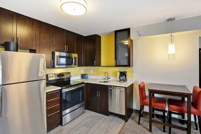 Photo 2 - Residence Inn by Marriott Milwaukee North/Glendale