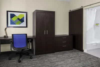 Photo 3 - Holiday Inn Express Kansas City Downtown by IHG