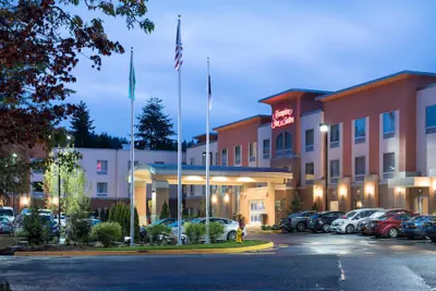 Photo 2 - Hampton Inn & Suites Seattle/Redmond