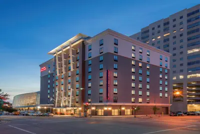Photo 2 - Hampton Inn & Suites Tulsa Downtown
