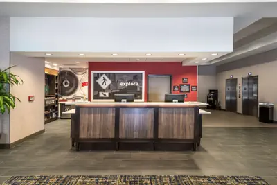 Photo 5 - Hampton Inn & Suites Tulsa Downtown