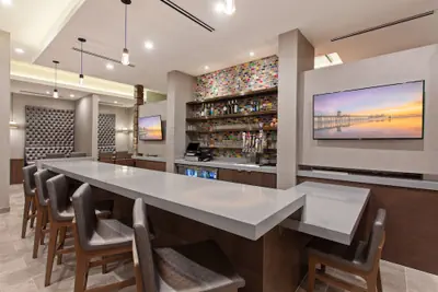 Photo 5 - SpringHill Suites by Marriott Huntington Beach Orange County