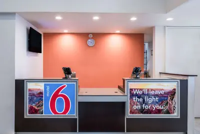 Photo 3 - Studio 6 Irving, TX - Irving DFW Airport East