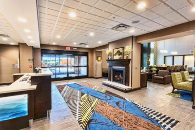Photo 4 - Hampton Inn & Suites Duluth North/Mall Area